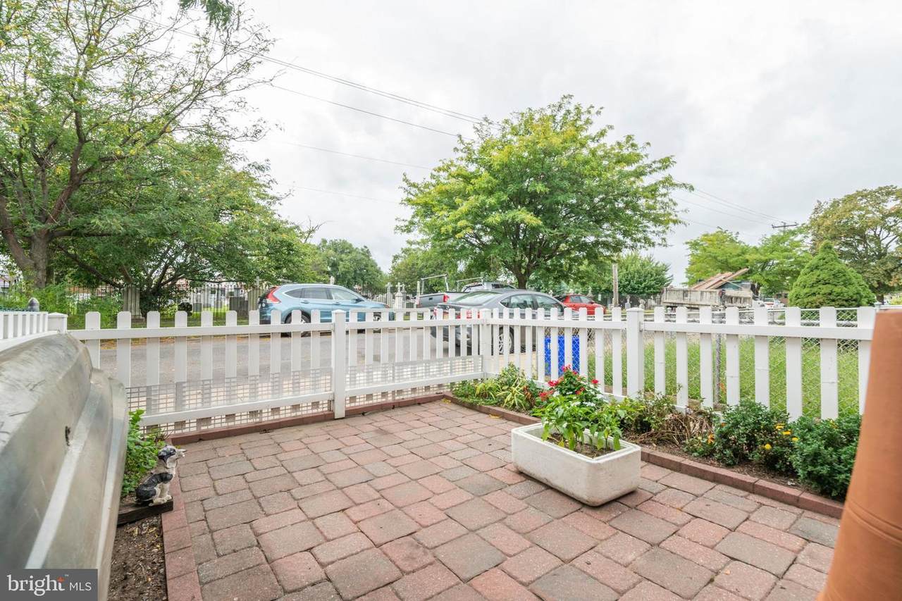 3588 Belgrade Street - Photo 1