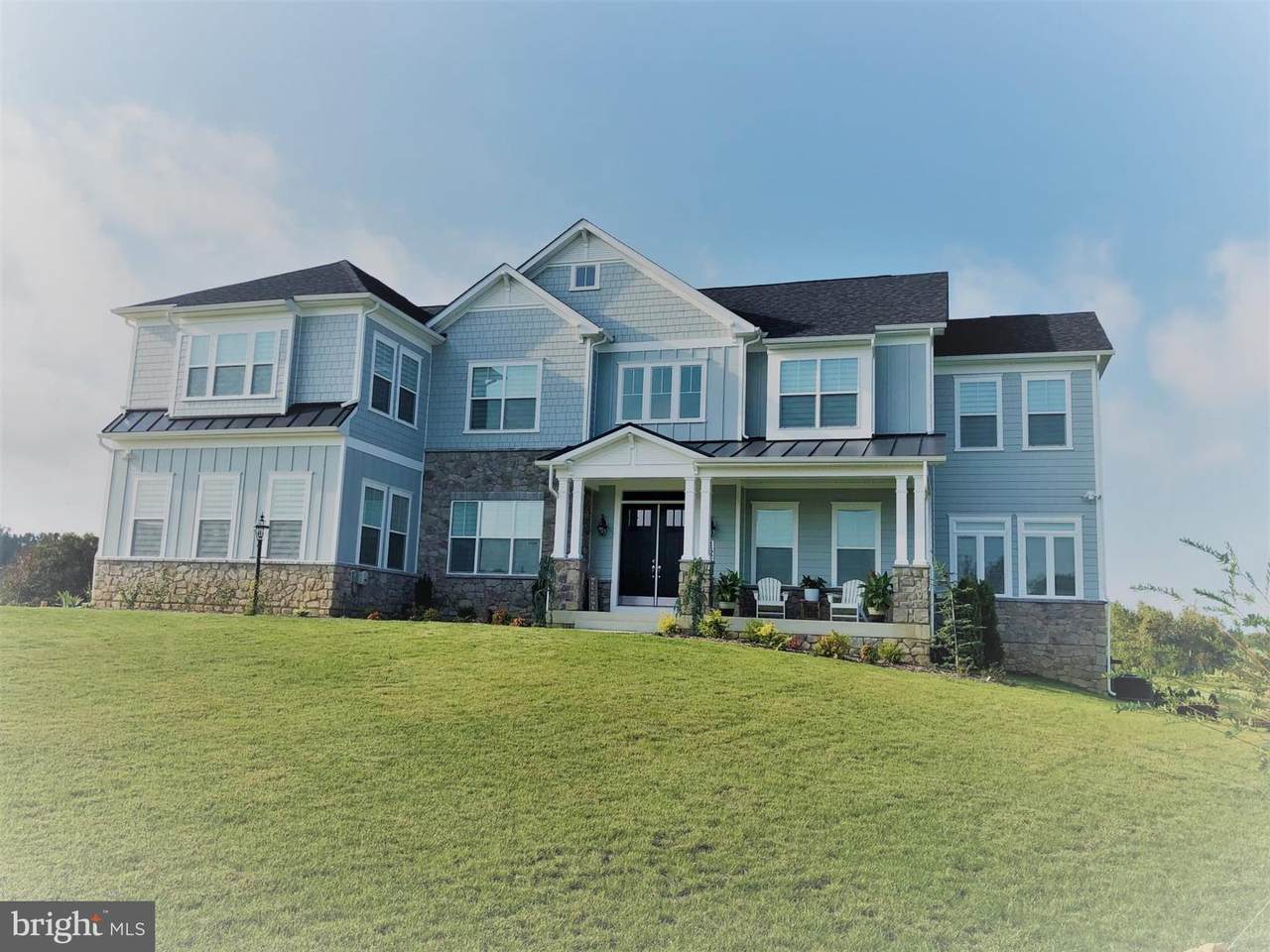 1621 Carnoustie Road - Photo 1