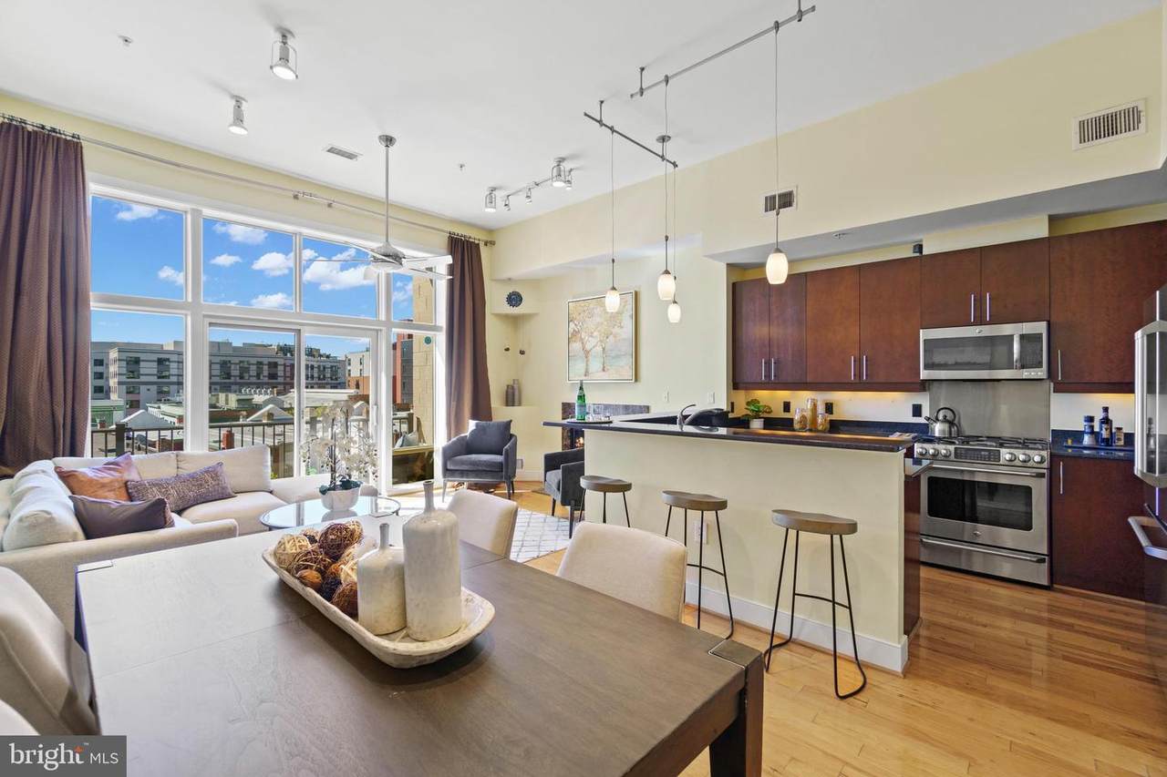 1330 Belmont Street - Photo 1