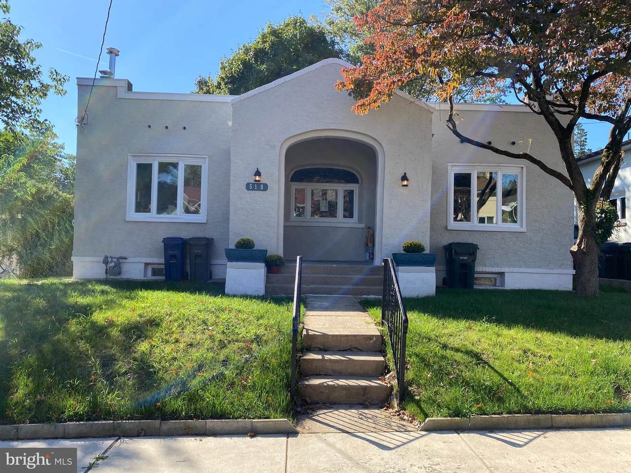 510 Berkley Avenue - Photo 1