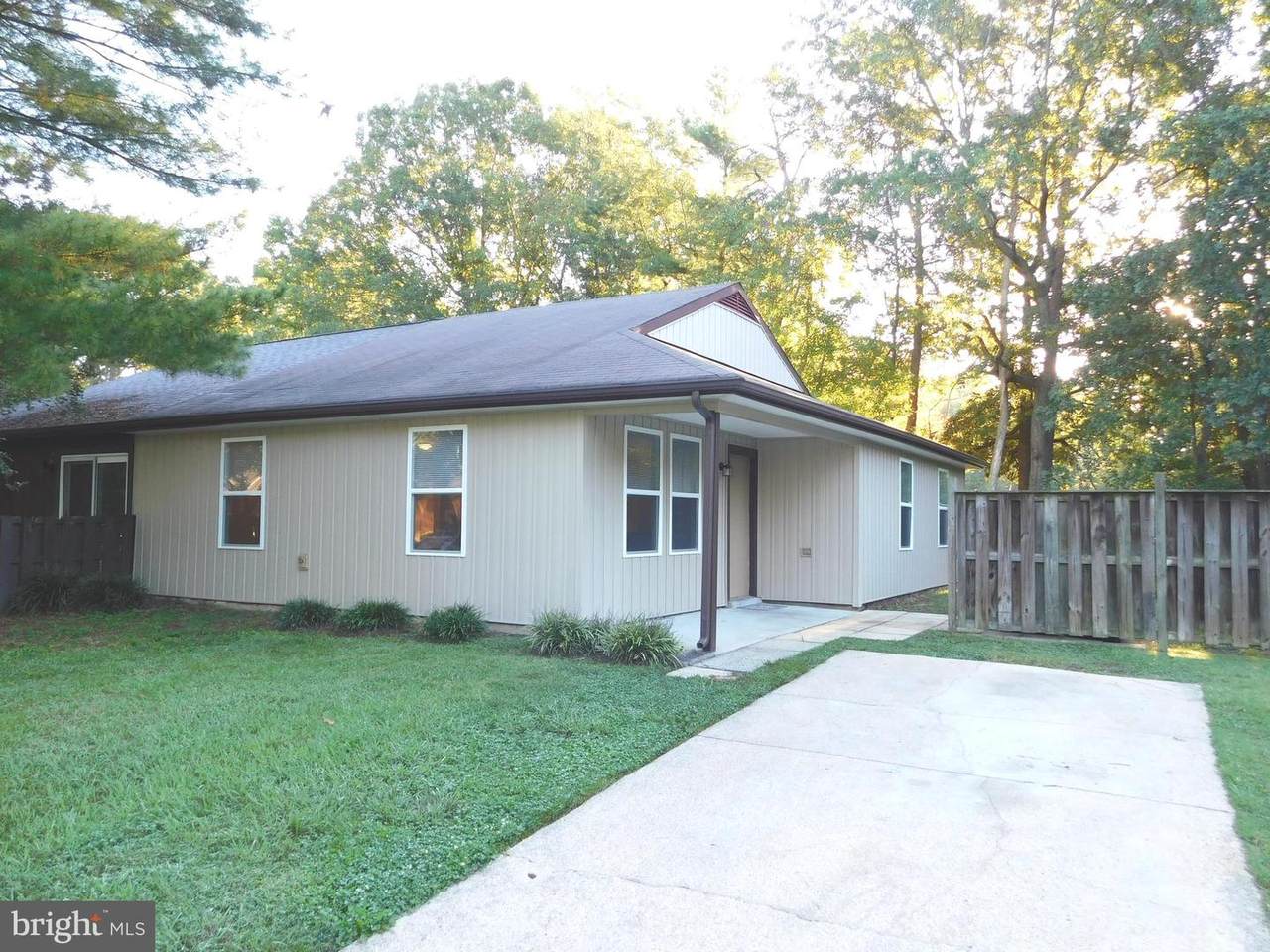 3327 Jonathan Court - Photo 1