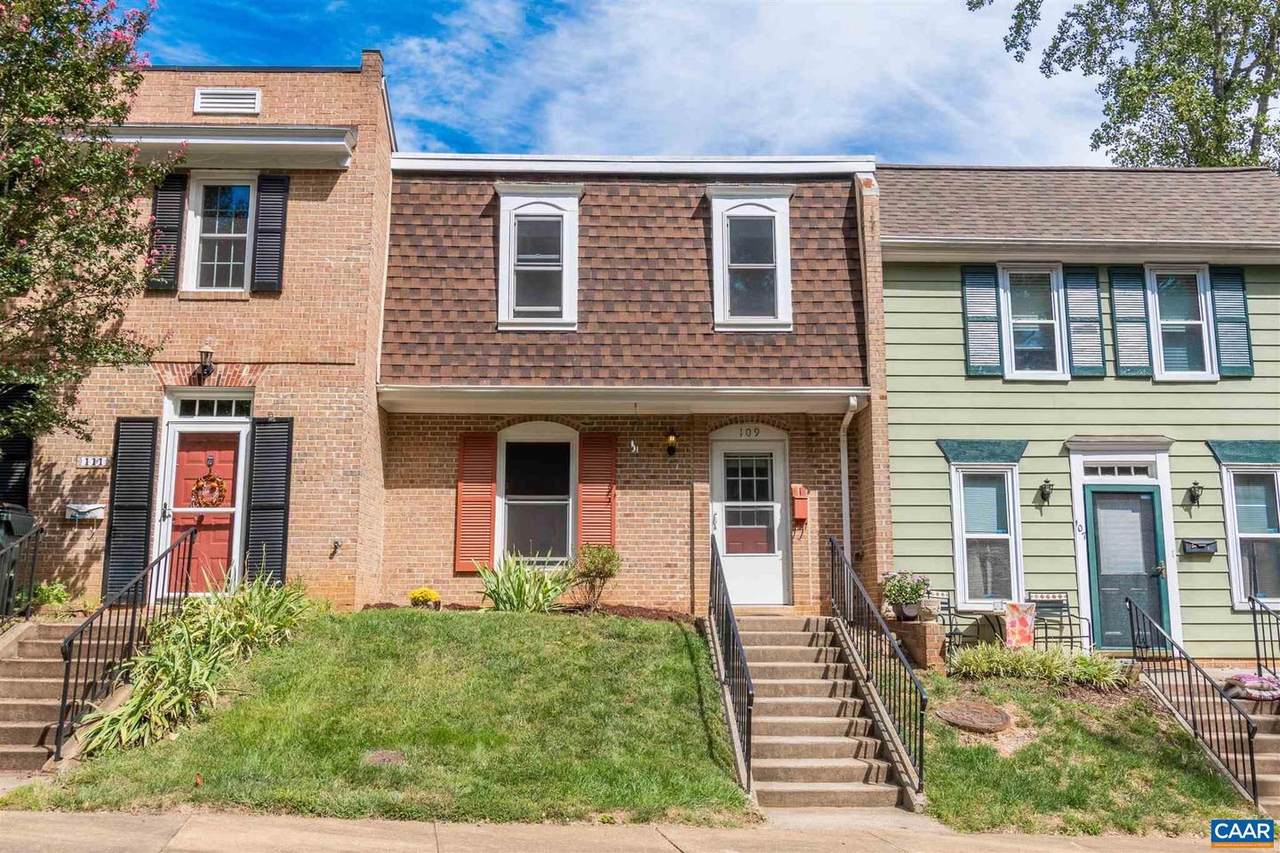 109 Doncaster Ln - Photo 1