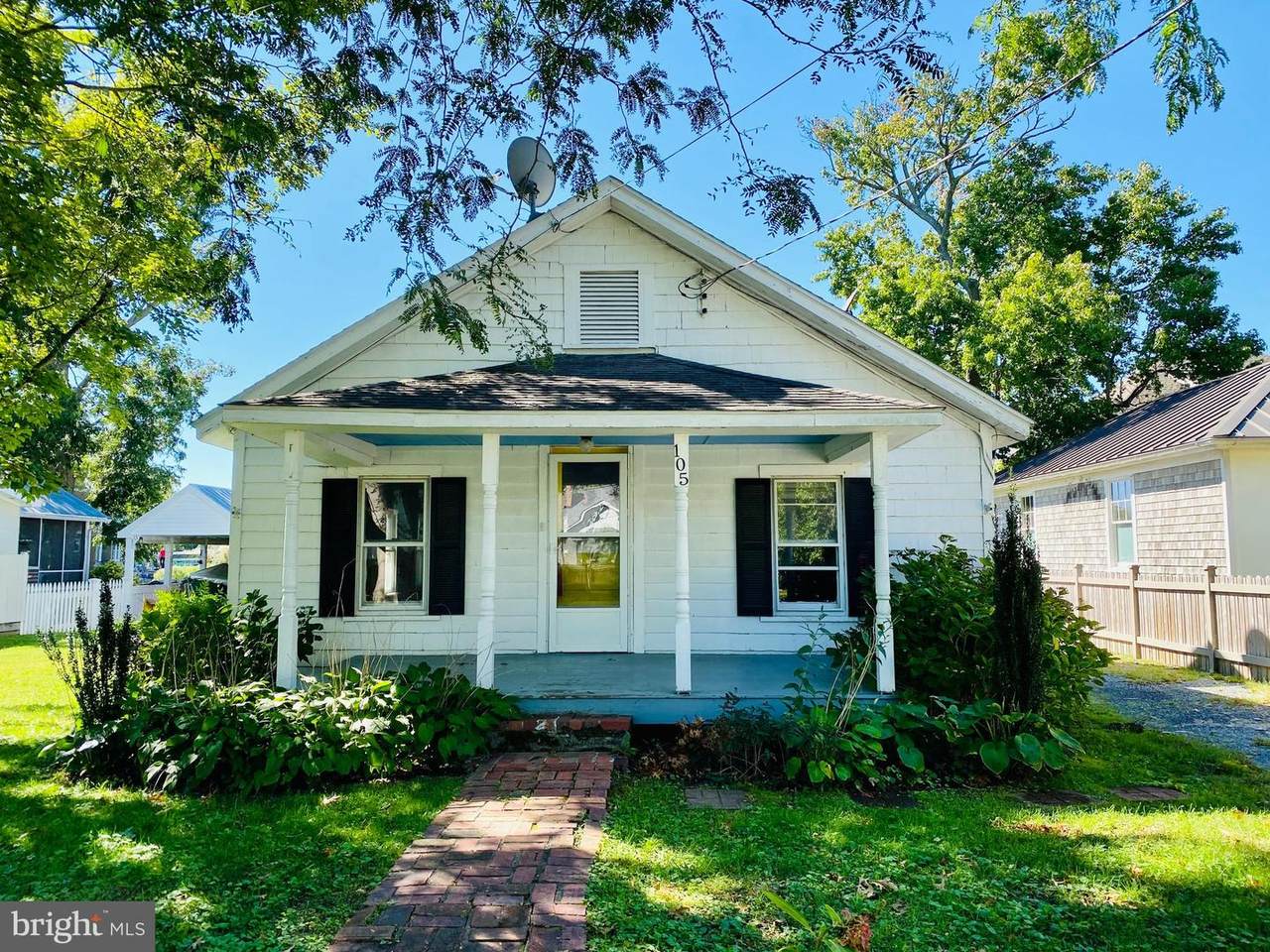 105 First Street - Photo 1
