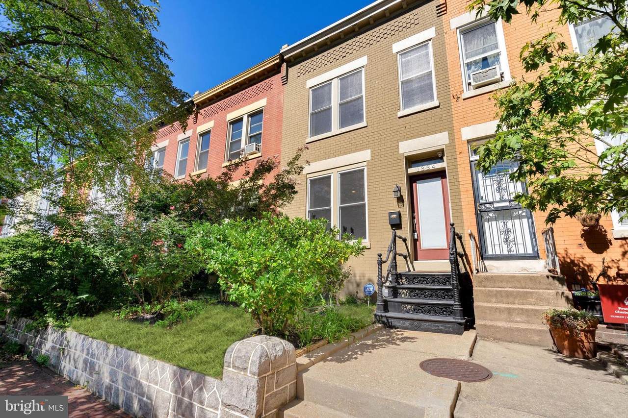 1334 G Street - Photo 1