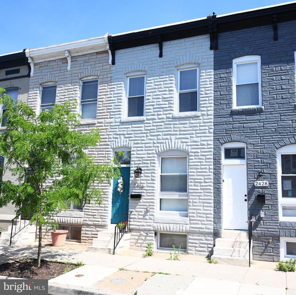 2426 Ashland Avenue - Photo 1