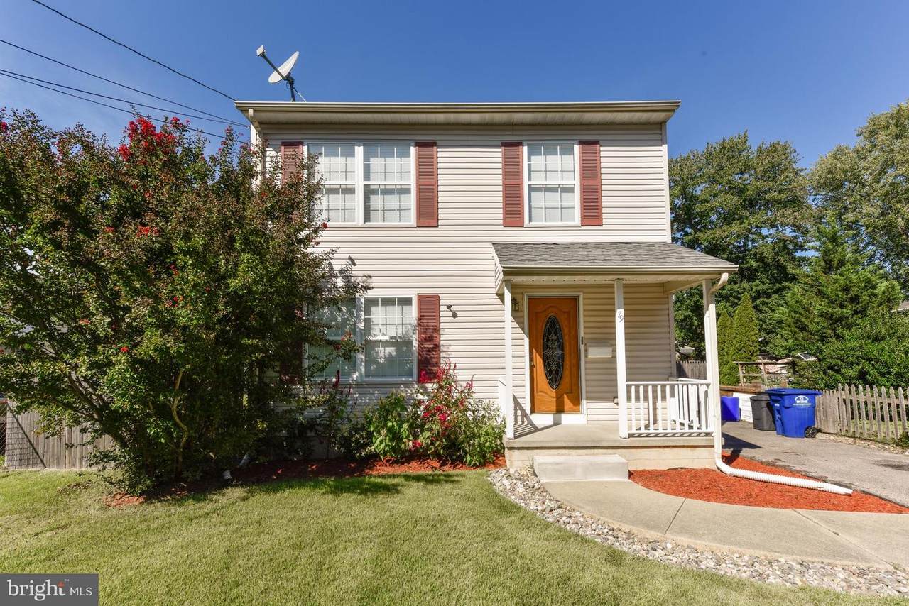 79 Pine Street - Photo 1