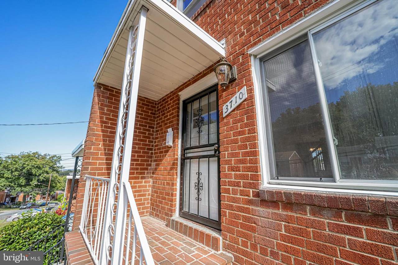 3710 Dunlap Street - Photo 1