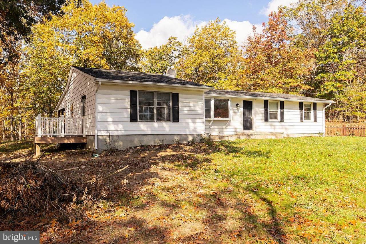 127 Flowers Lane - Photo 1