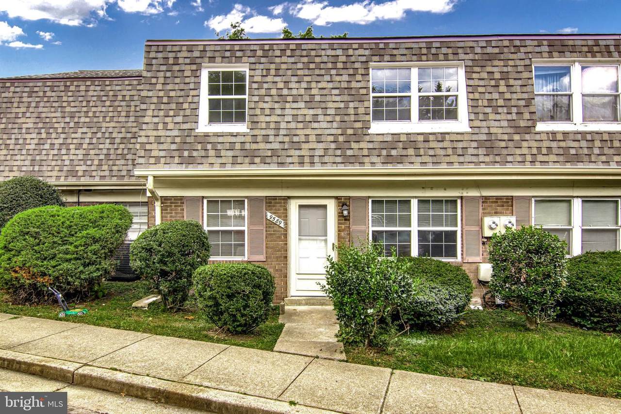 9589 Hagel Circle - Photo 1