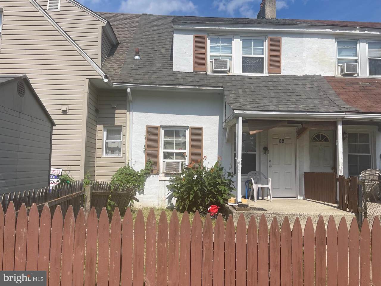 62 4TH Avenue - Photo 1