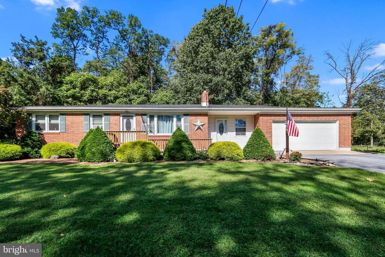 125 Ivy Drive - Photo 1