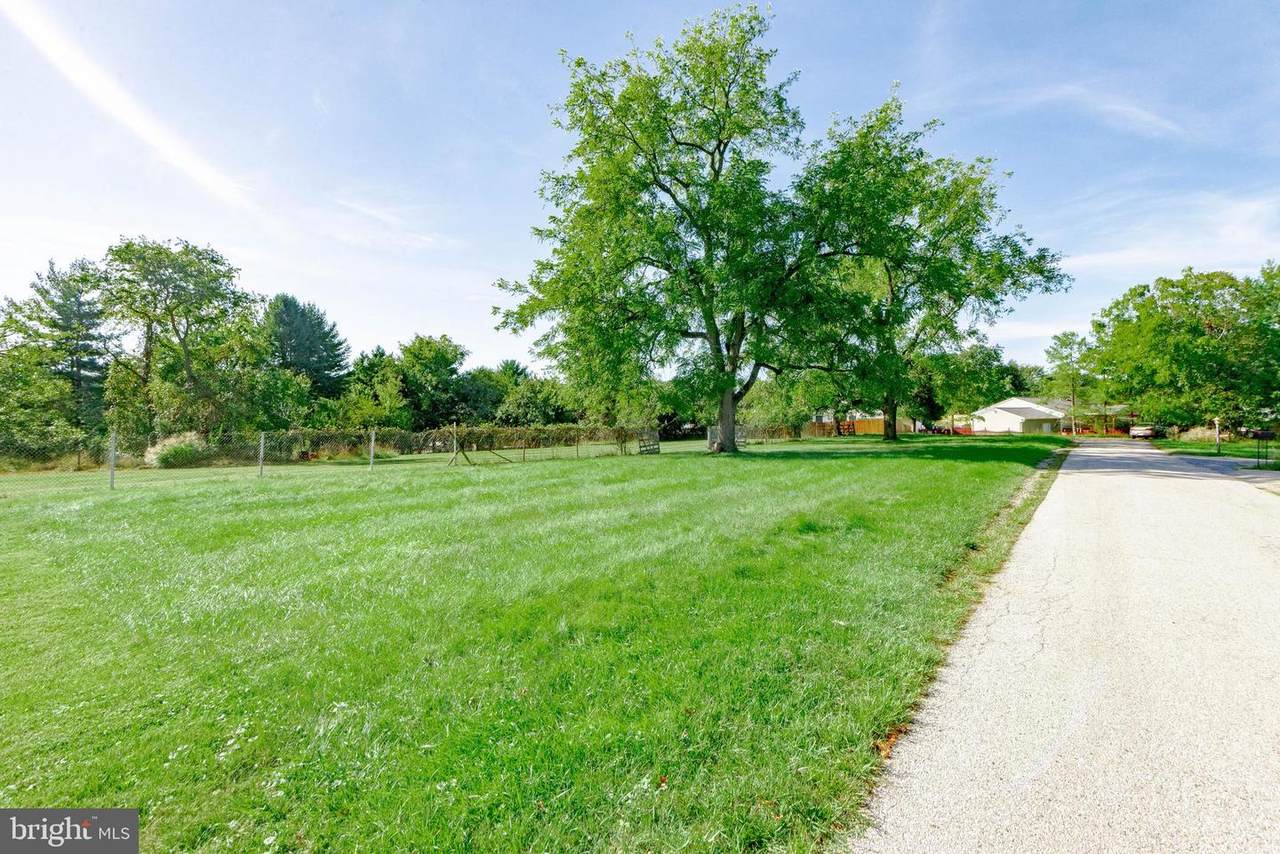 Moser Lane - Photo 1