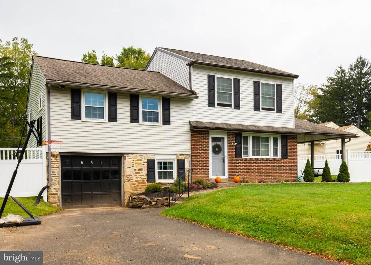 531 Airy Avenue - Photo 1