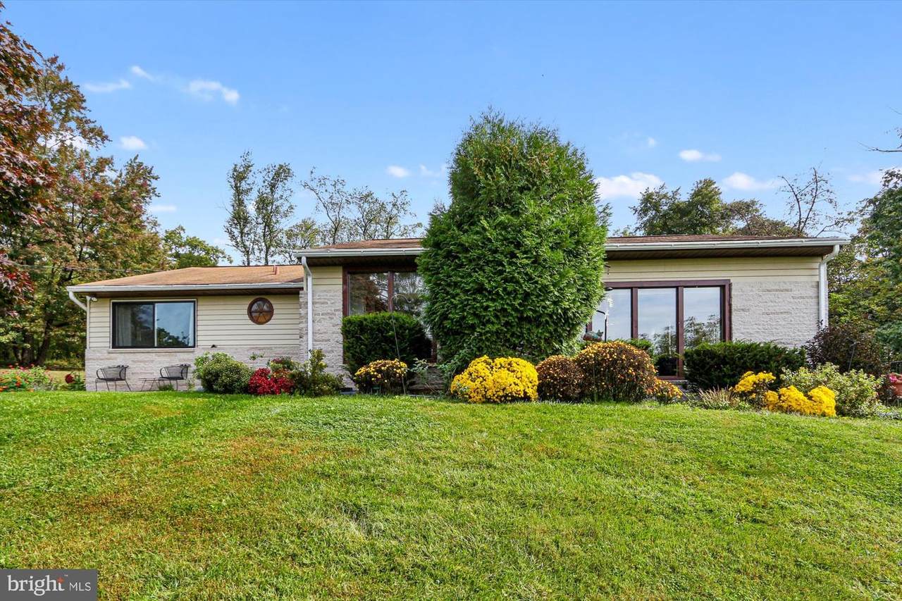 4625 Mountain View Road - Photo 1