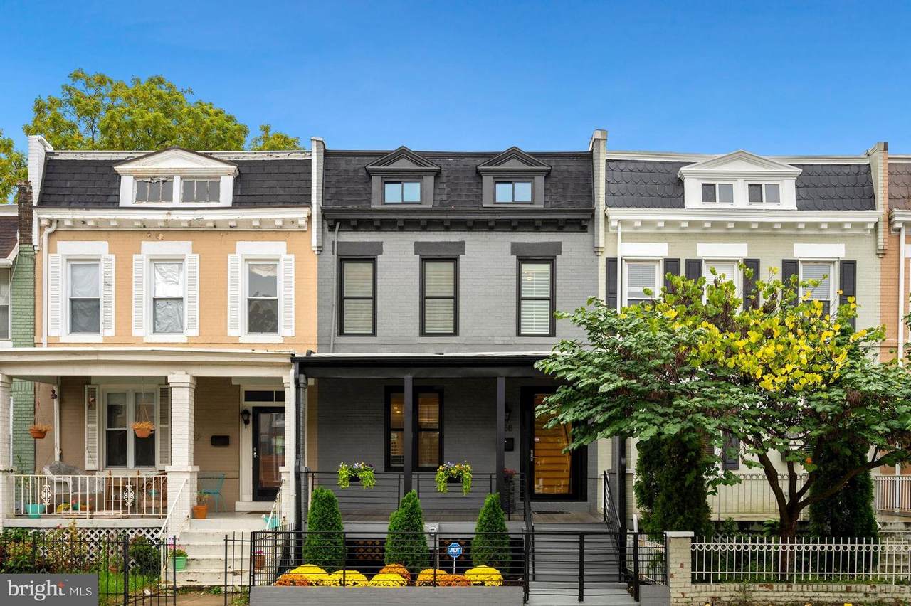 438 Kenyon - Photo 1