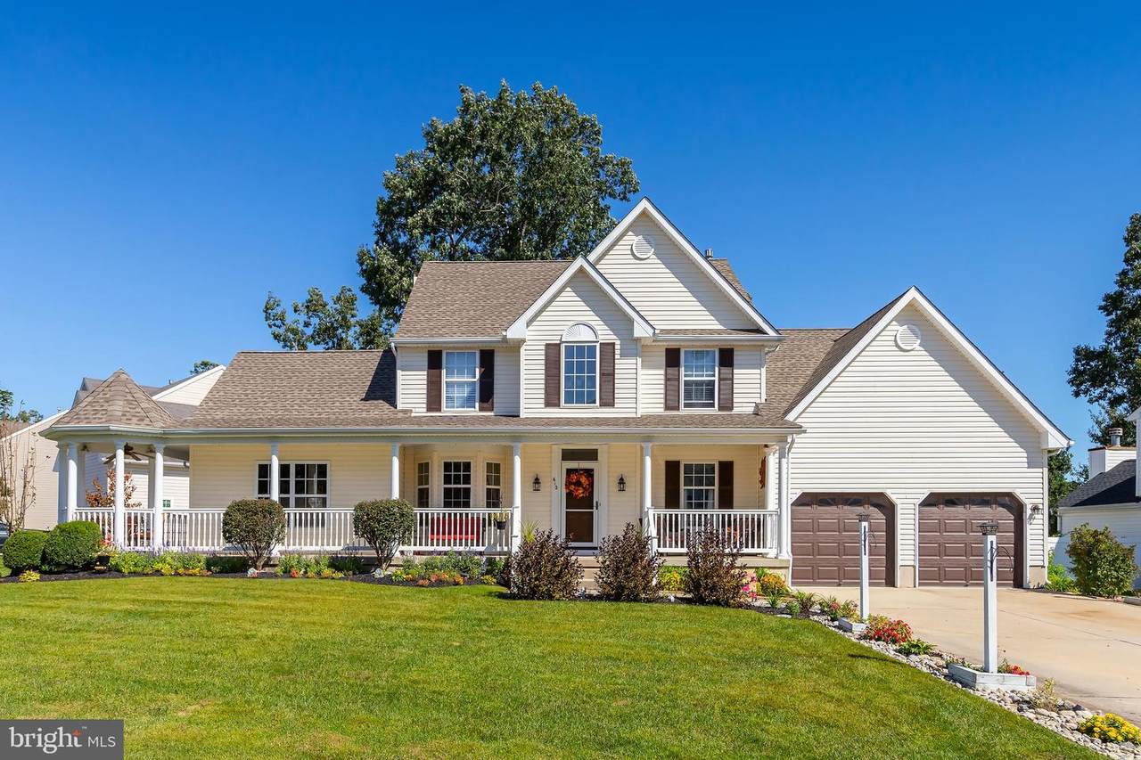 612 Mills Lane - Photo 1