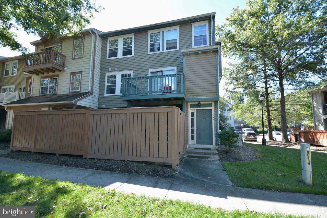 4793 River Valley Way - Photo 1