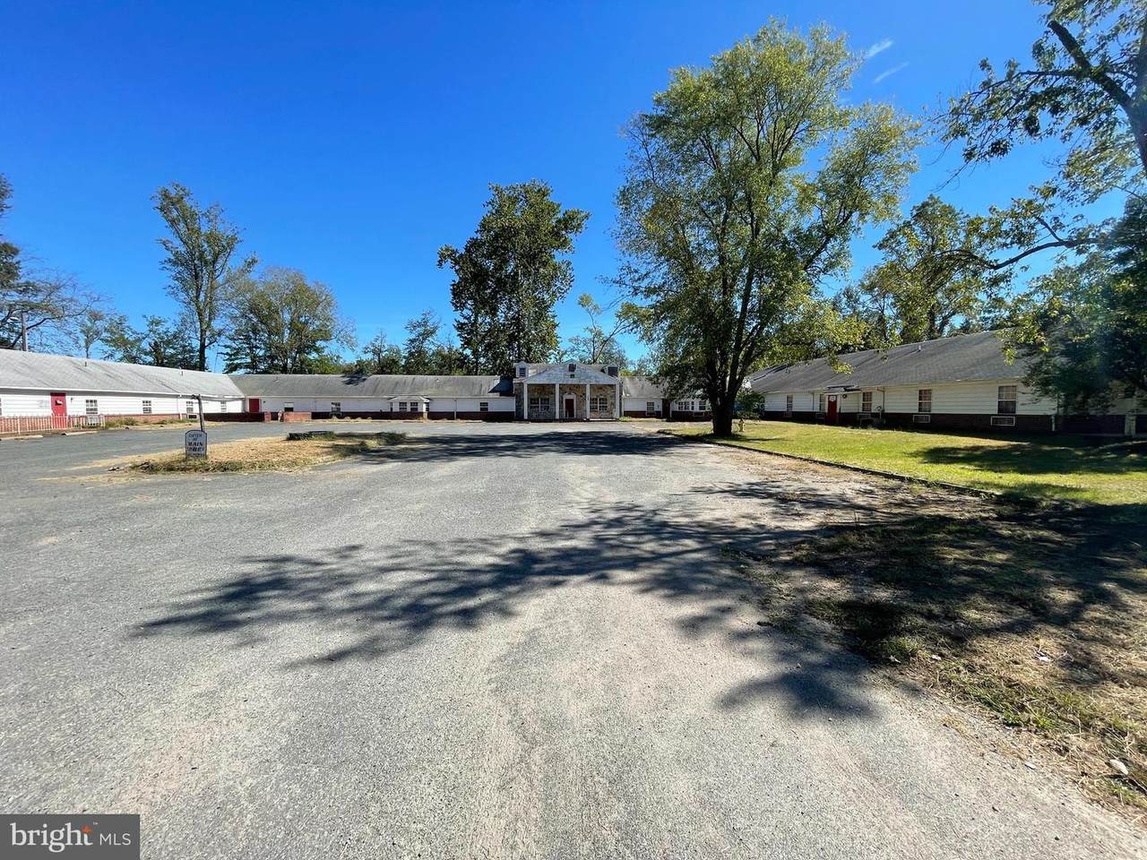 1080 Jefferson Davis Highway - Photo 1