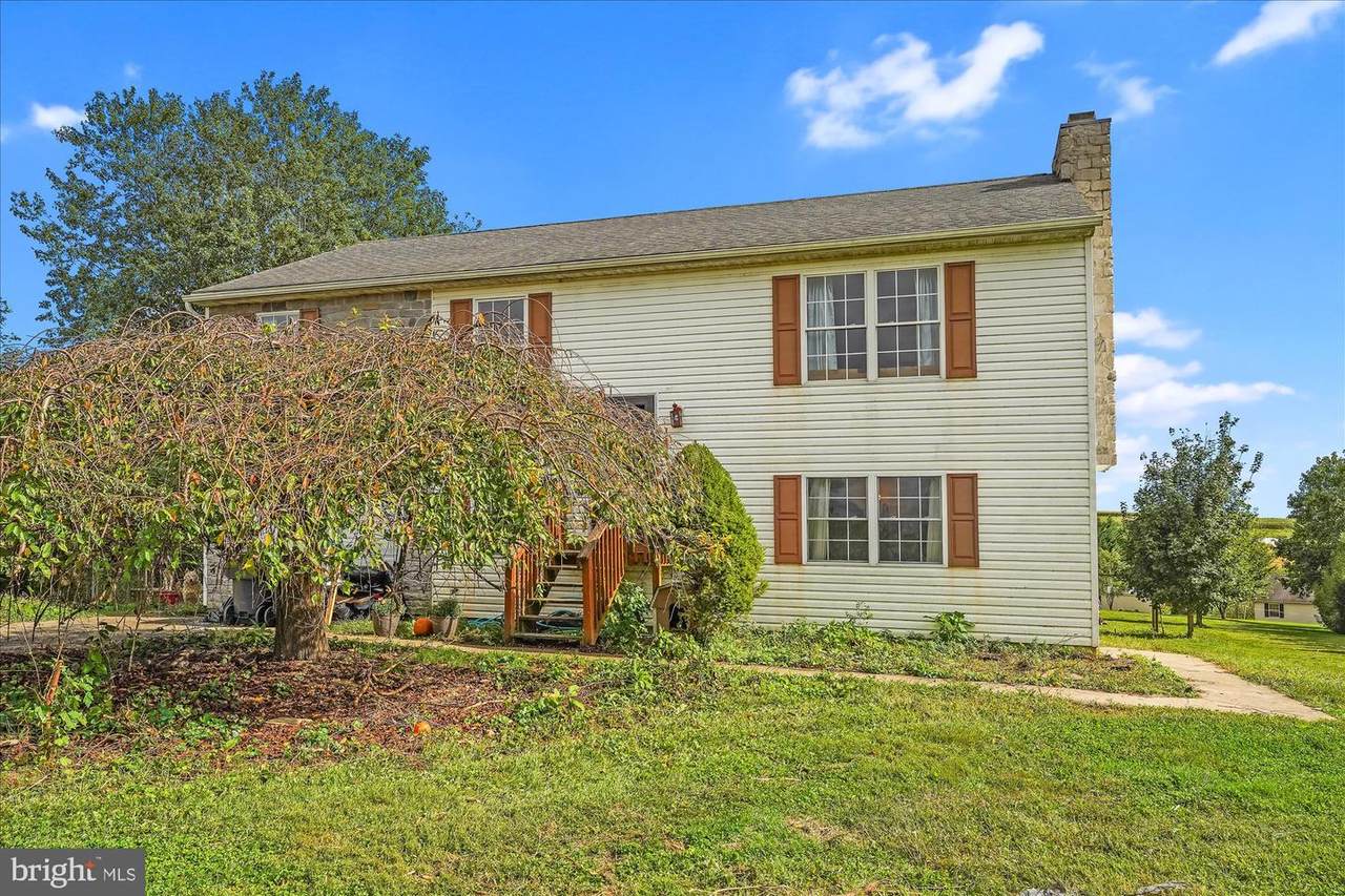 174 Westbrook Road - Photo 1