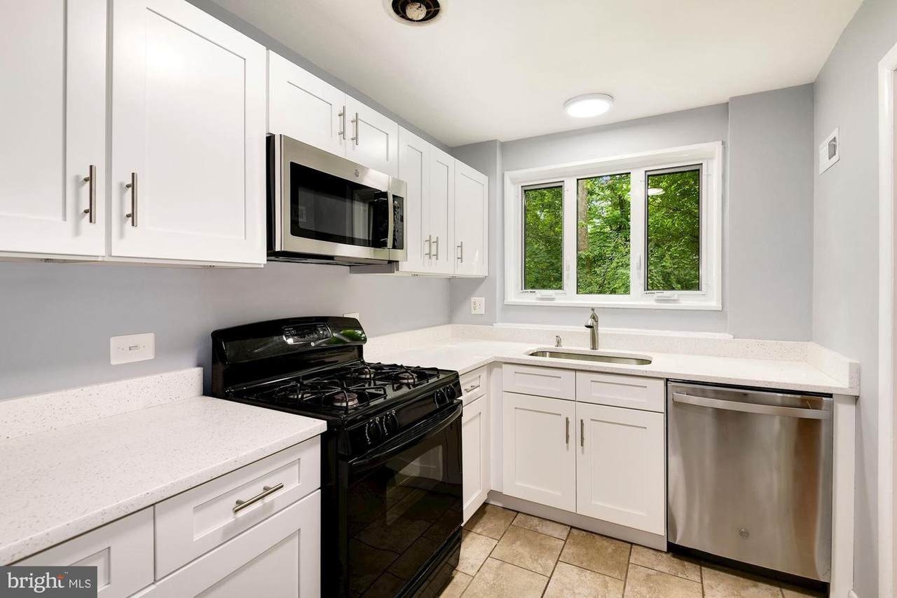 10509 Montrose Avenue - Photo 1