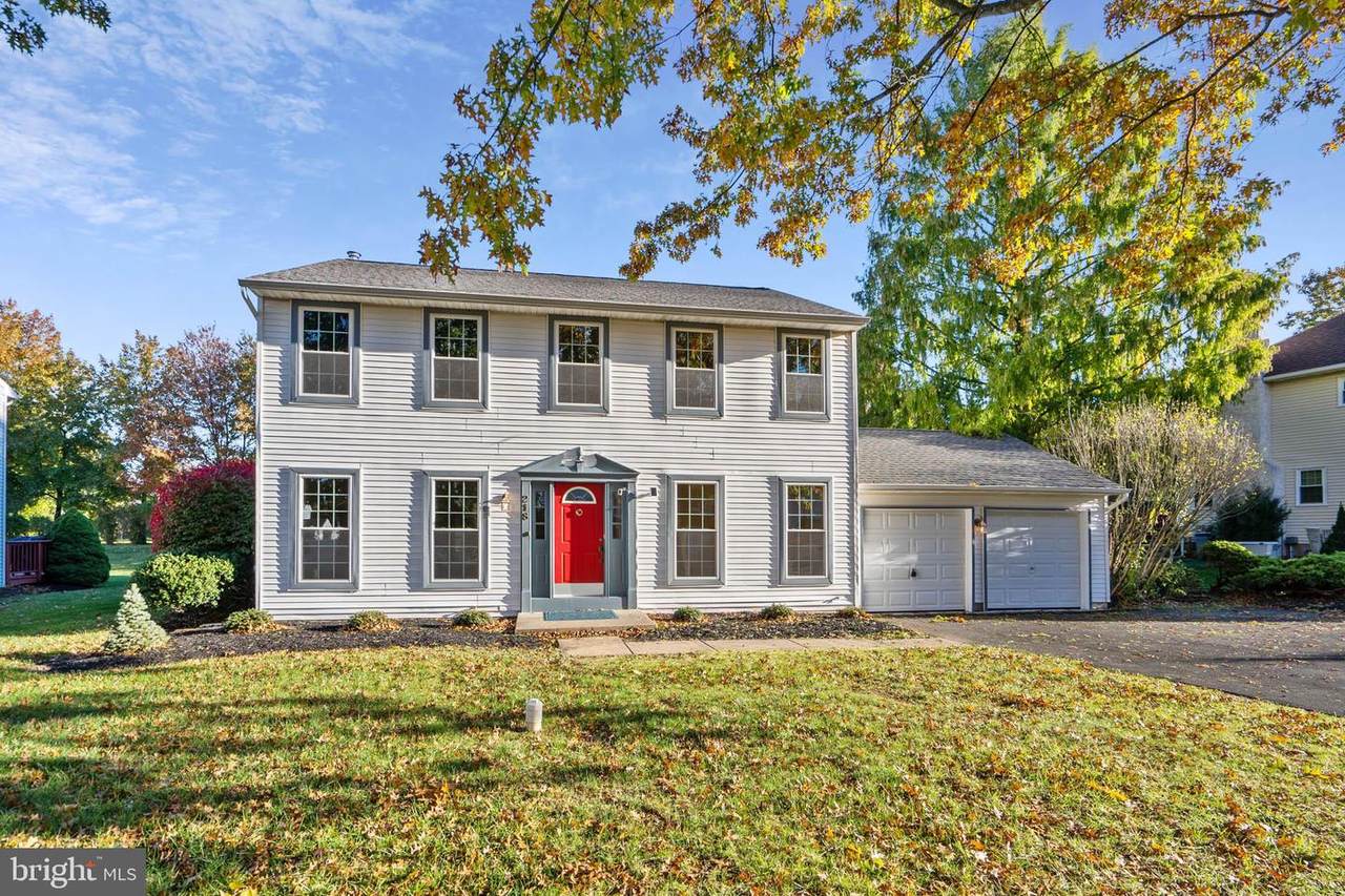 218 Chatham Place - Photo 1
