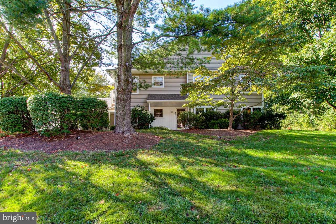 254 Stanton Court - Photo 1