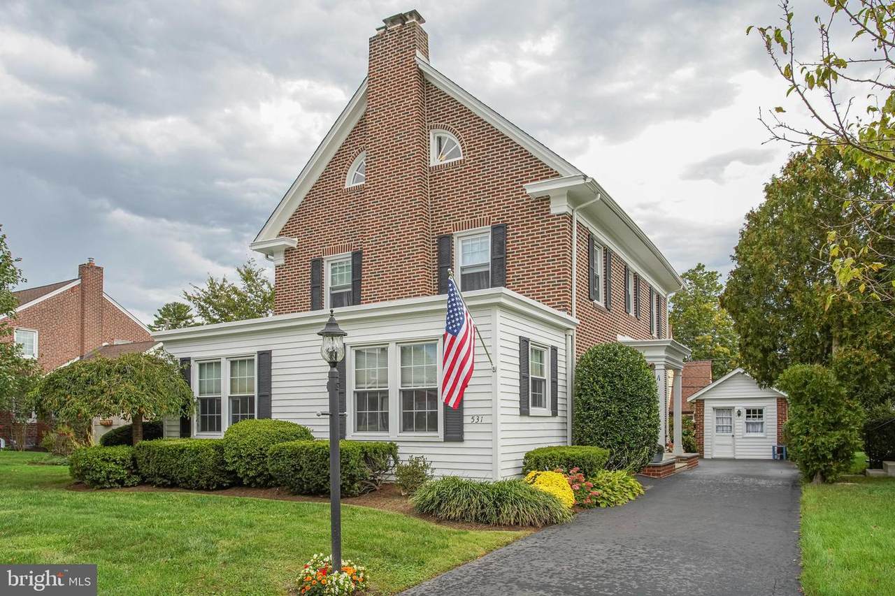 531 Gainsboro Road - Photo 1