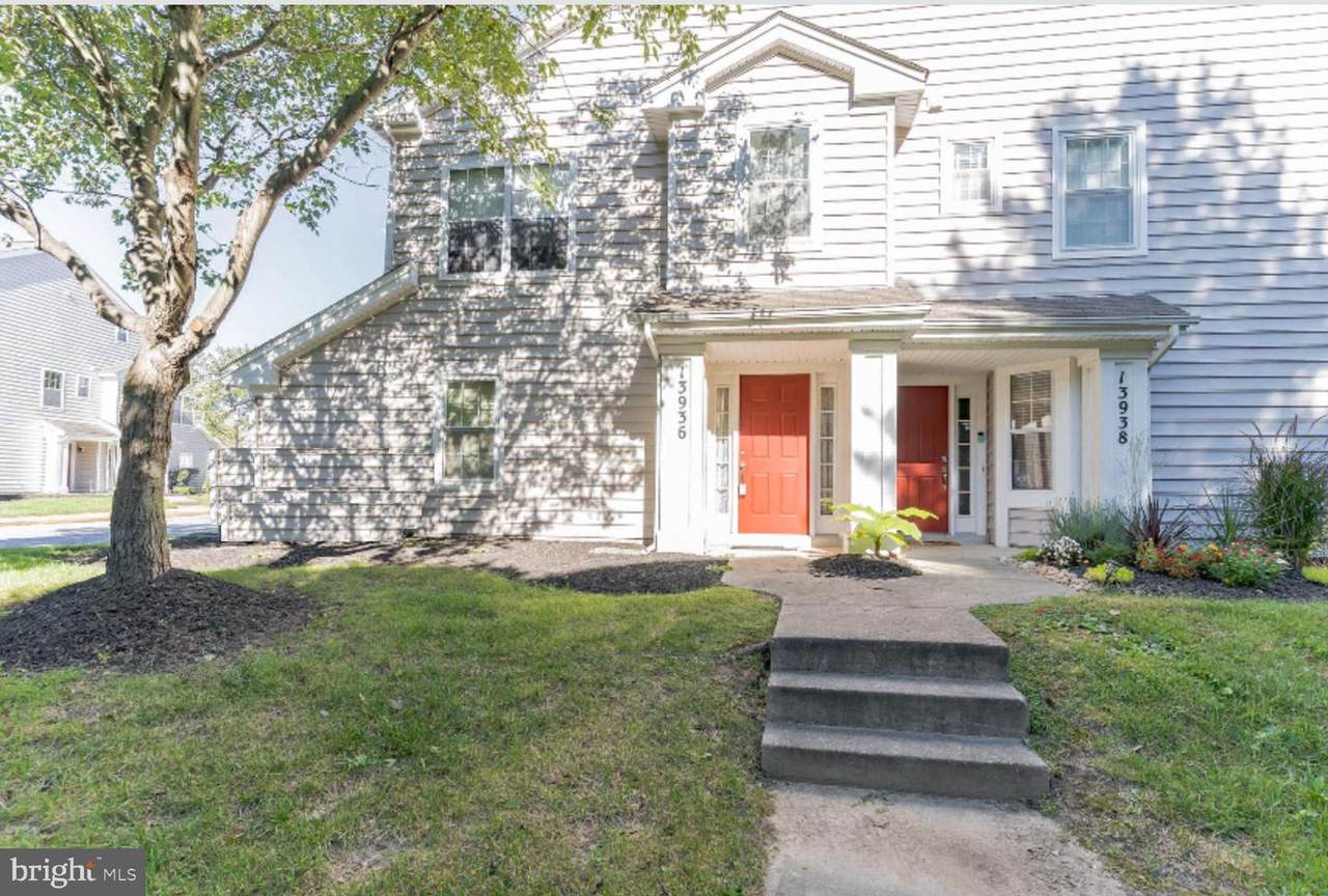 13936 King George Way - Photo 1