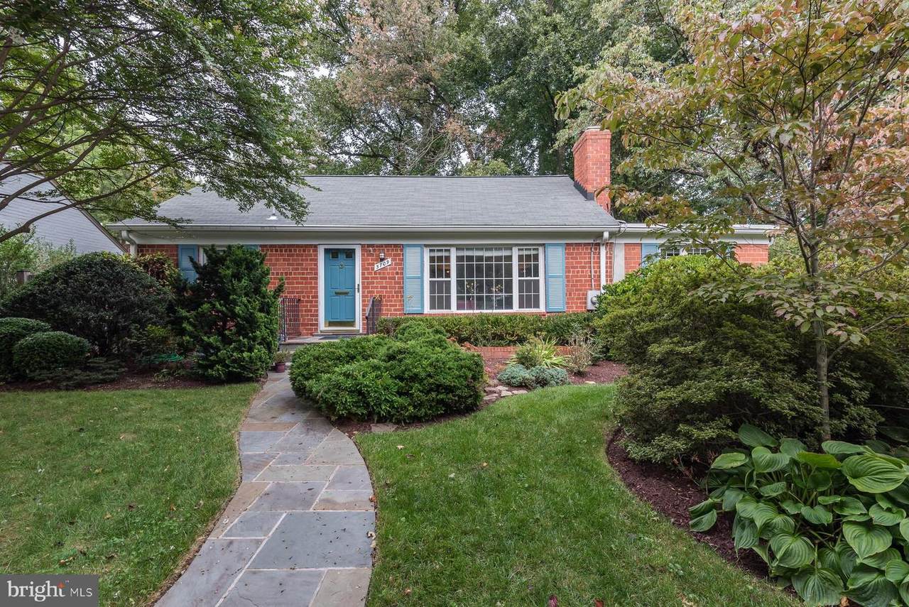 5709 Namakagan Road - Photo 1