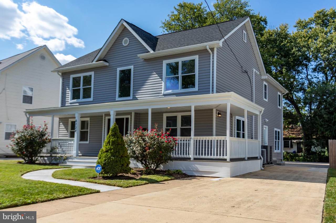 6724 Westlawn Drive - Photo 1