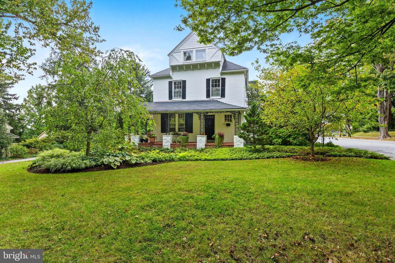 238 Lincoln - Photo 1