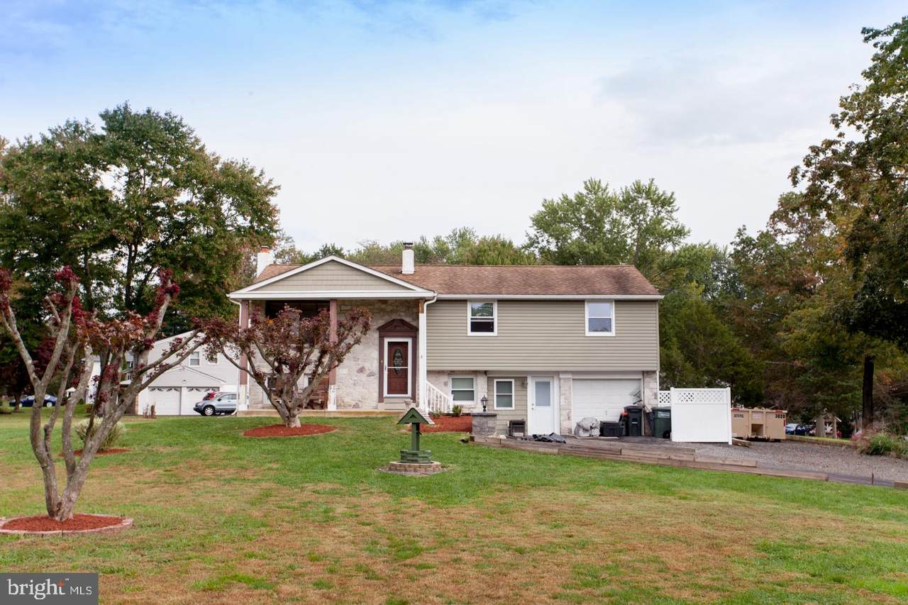 95 Chapel Drive - Photo 1
