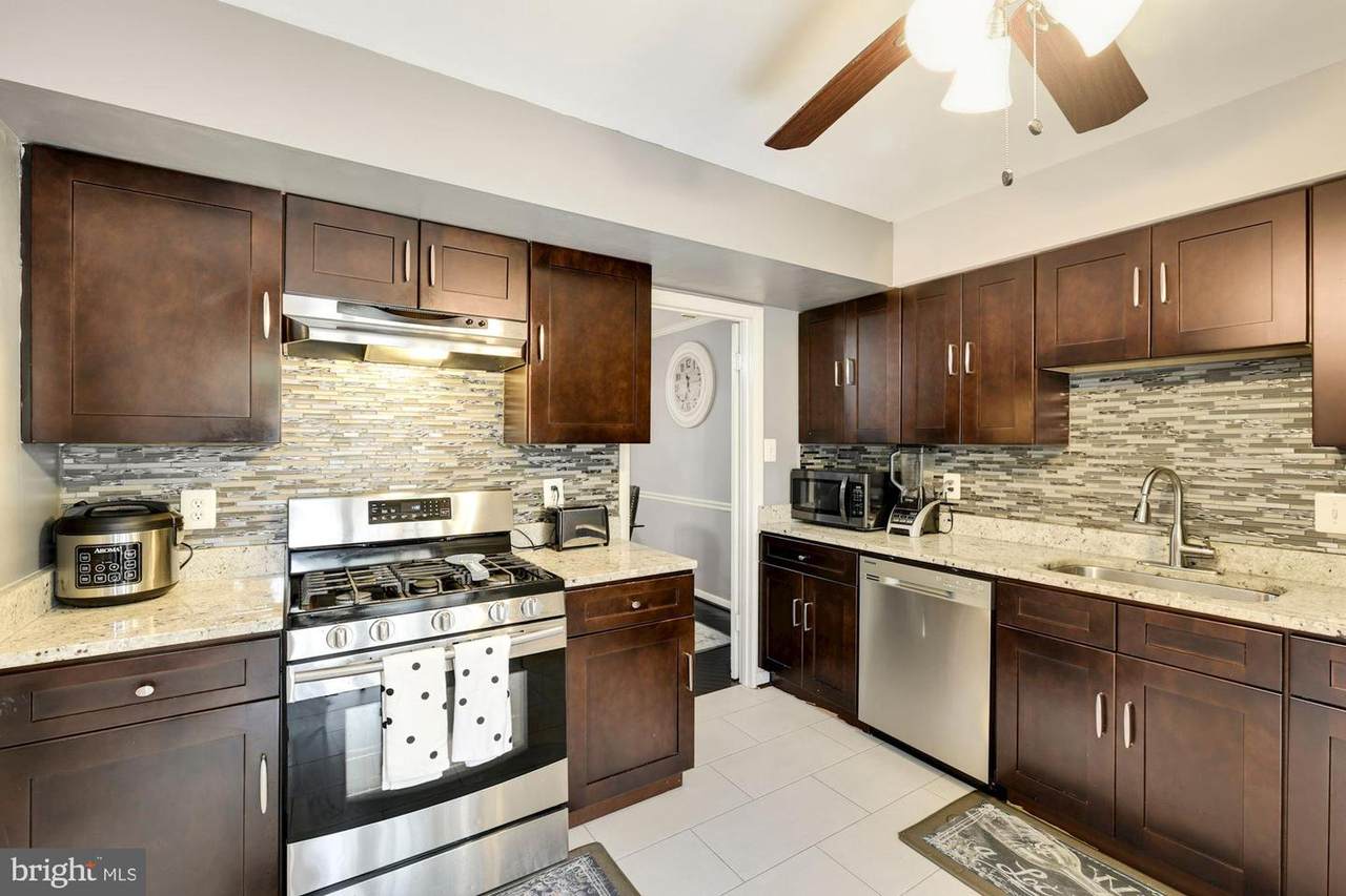 20406 Waters Point Lane - Photo 1