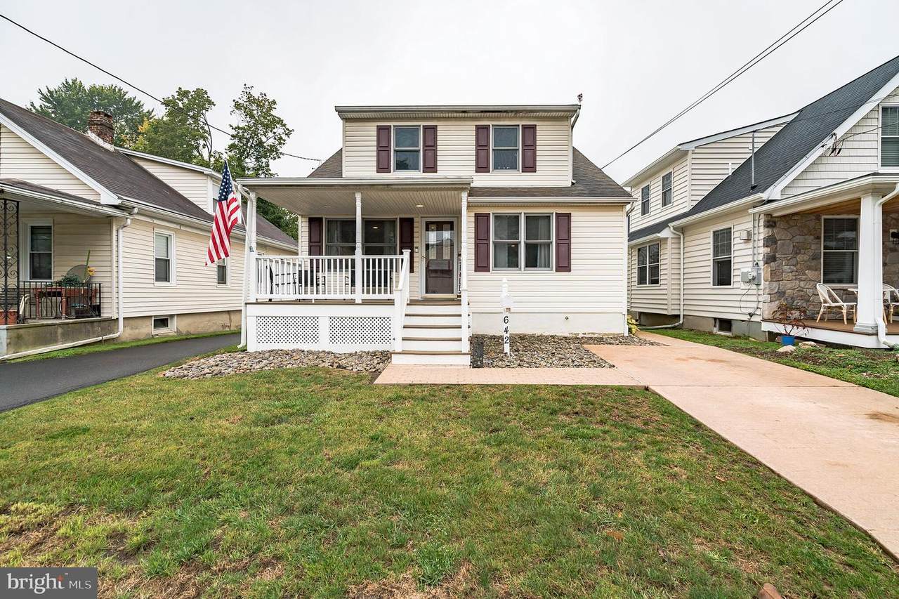 642 Harrison - Photo 1
