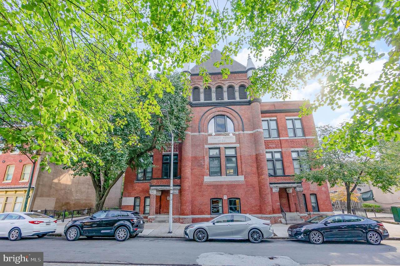 511 Bond Street - Photo 1