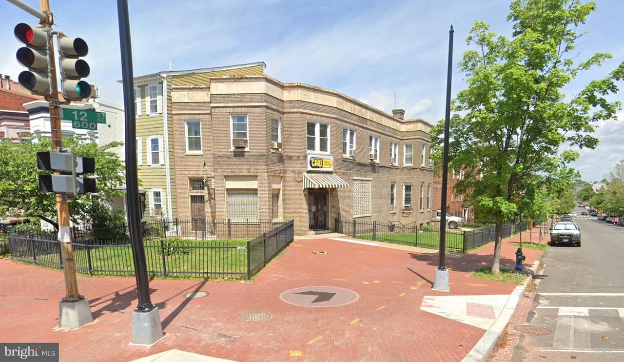 1130 Maryland Avenue - Photo 1