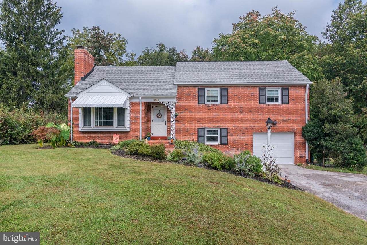 3104 Greencastle - Photo 1