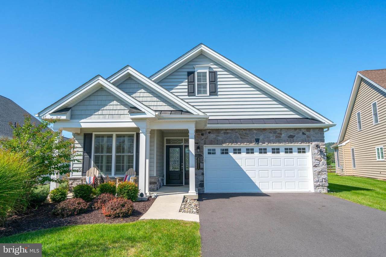 4511 Allegiant Street - Photo 1