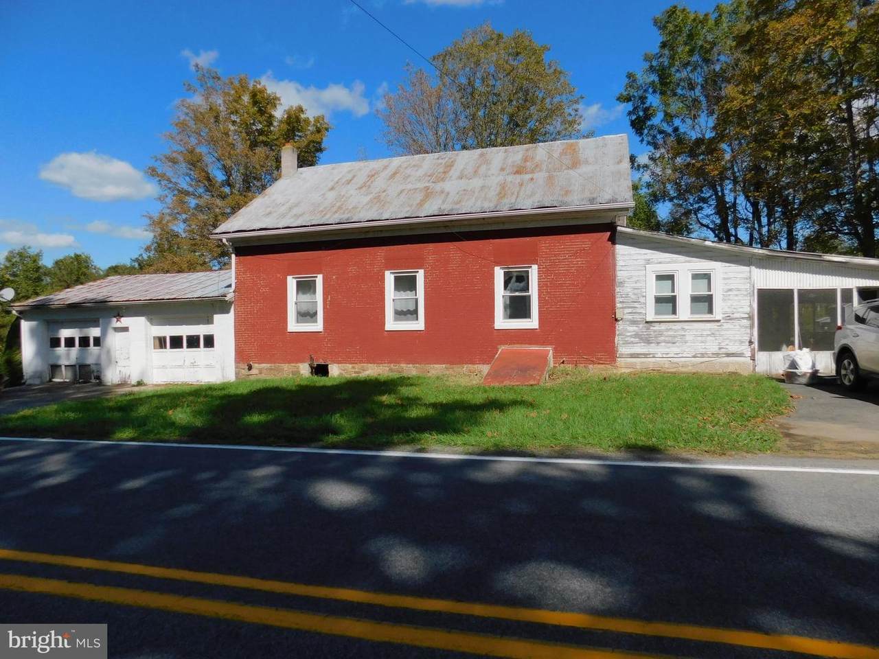 4821 Middle Road - Photo 1