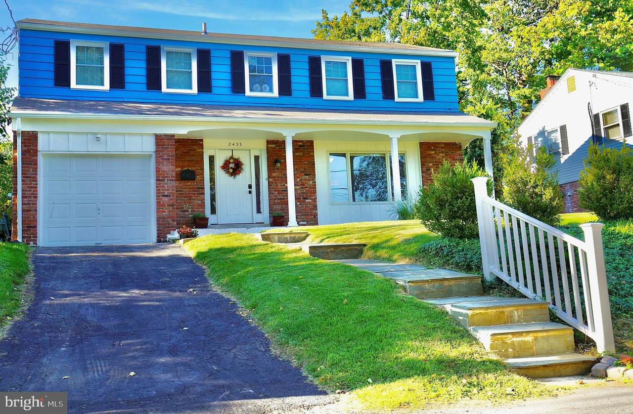 2433 Devon - Photo 1