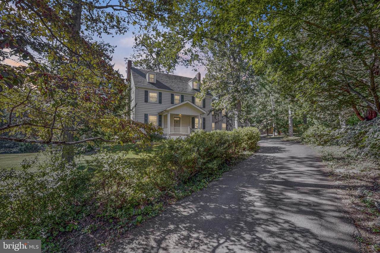 9410 Fernwood Road - Photo 1