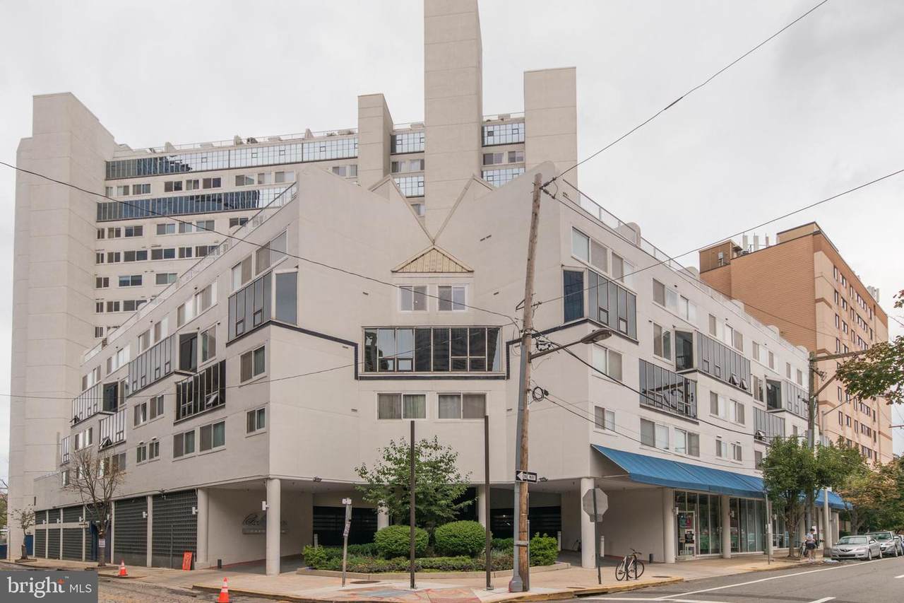 2301 Cherry Street - Photo 1