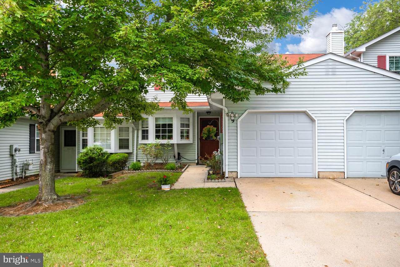 9 Amherst Court - Photo 1