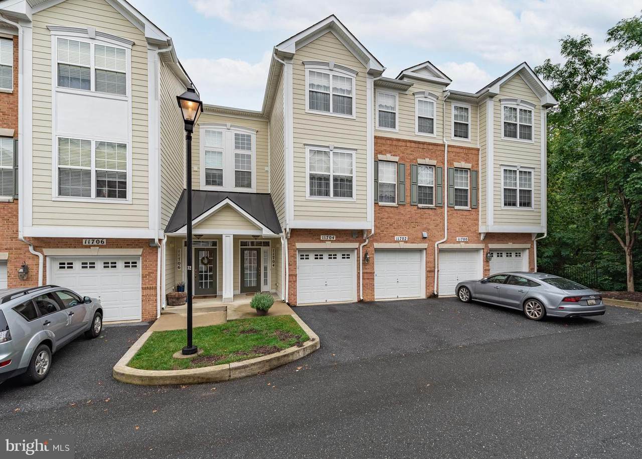 11704 Leesborough Circle - Photo 1
