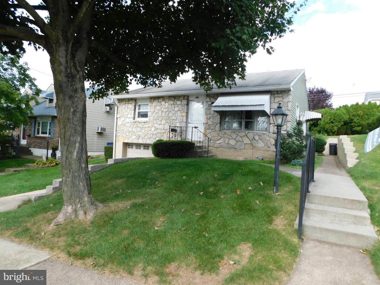 483 Spring Street - Photo 1