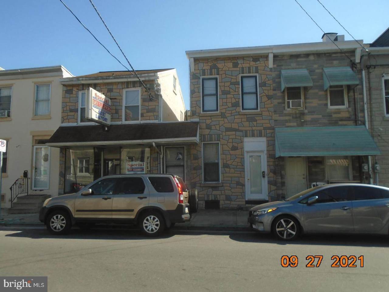 828 Bingaman Street - Photo 1