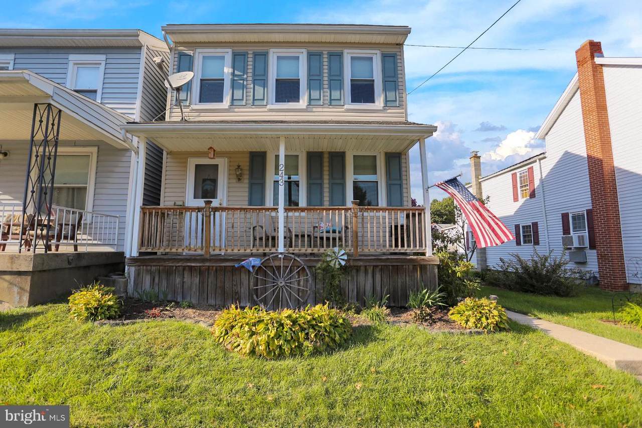 243 Nichols Street - Photo 1
