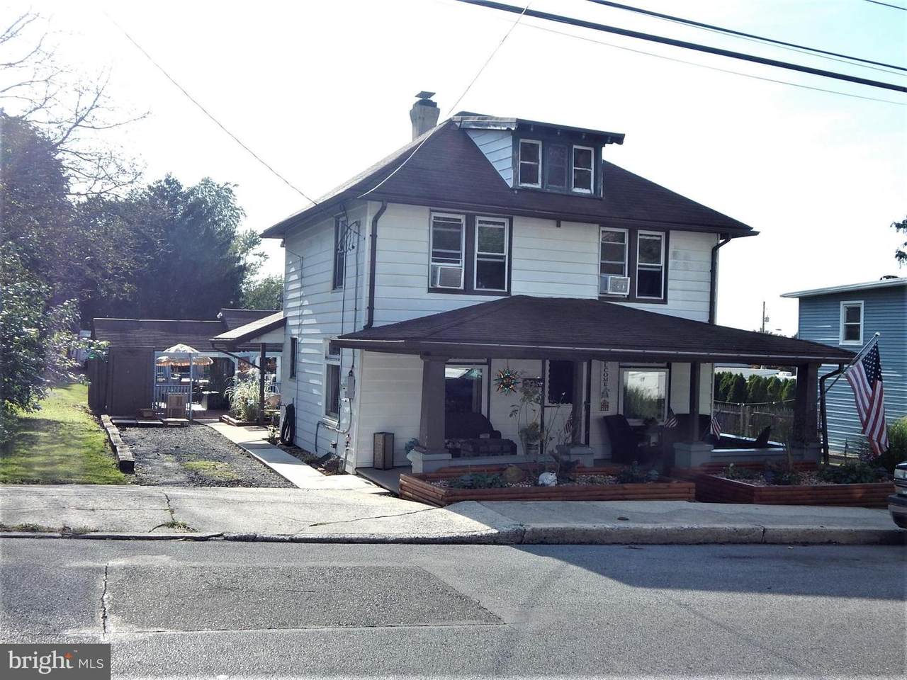 2410 5TH Street - Photo 1