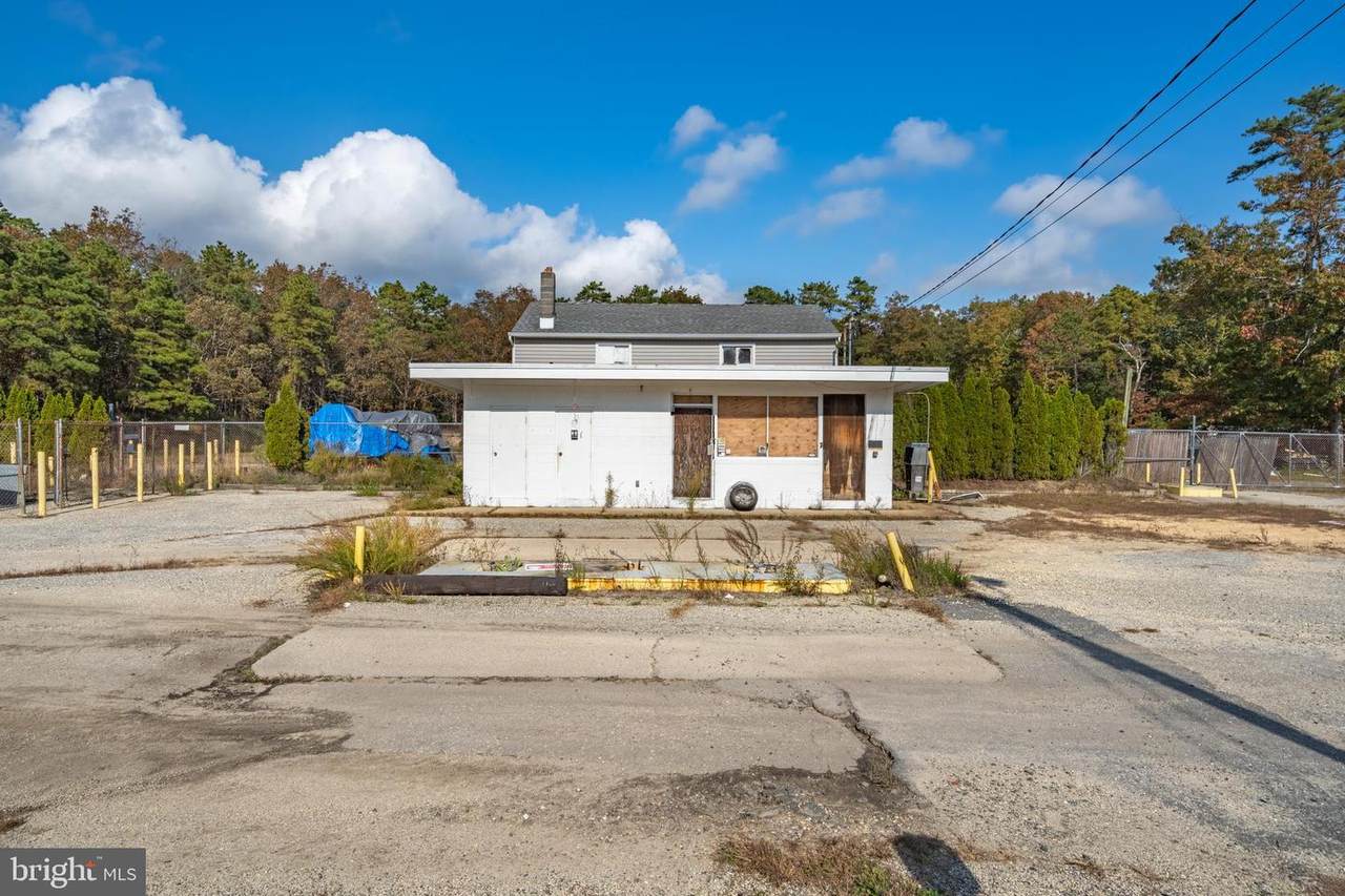 282 Route 72 - Photo 1