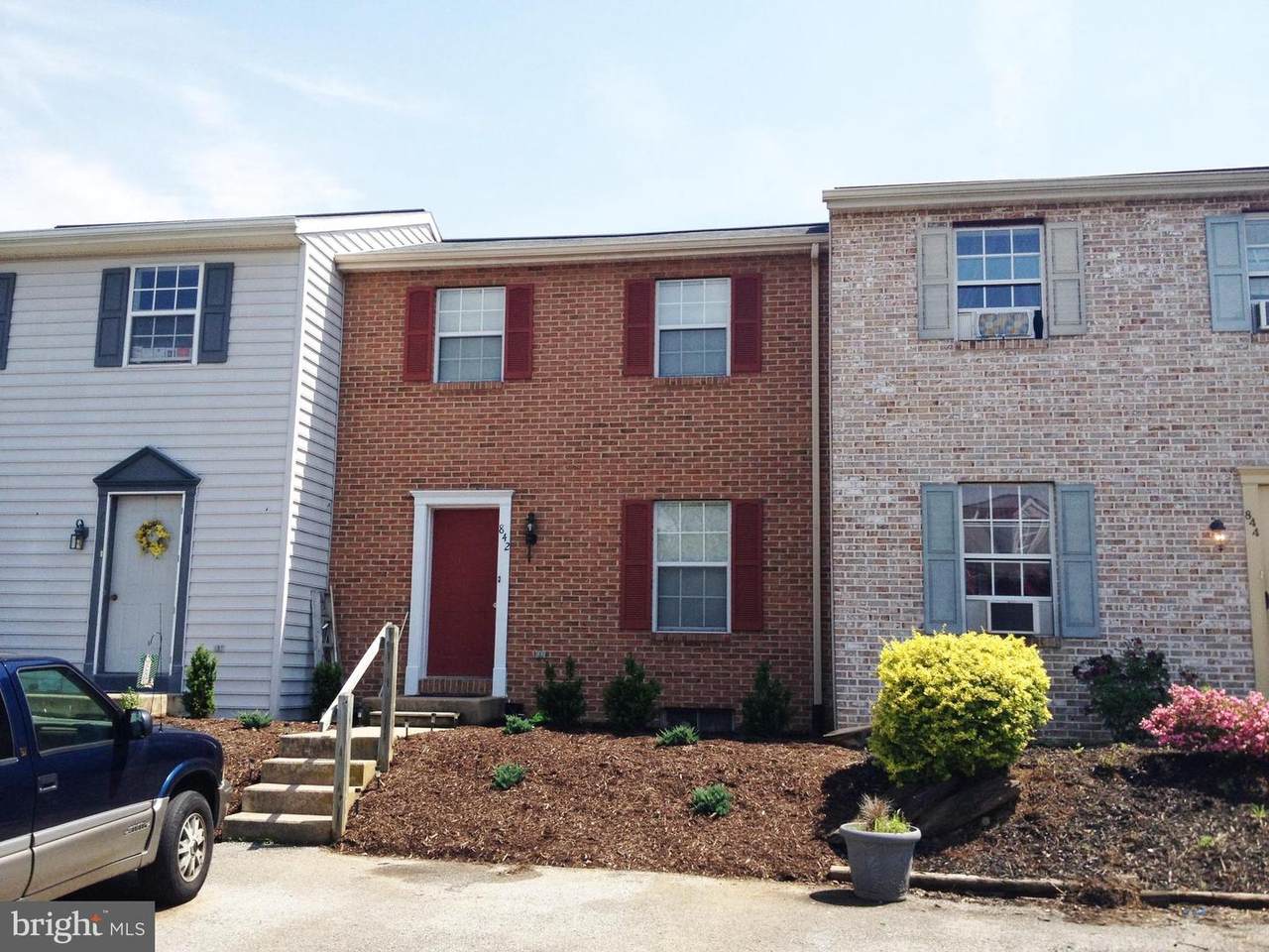 842 Penny Lane - Photo 1